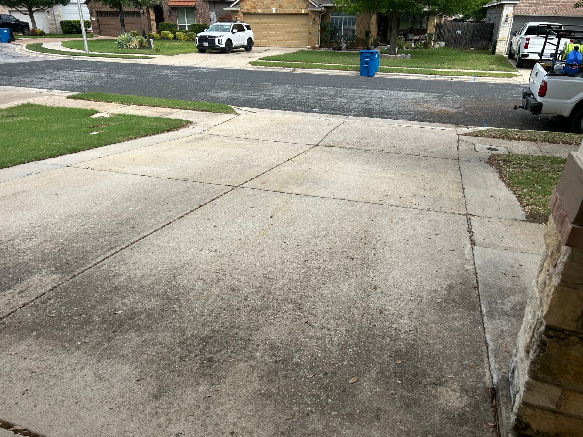 Driveway Pressure Wash before